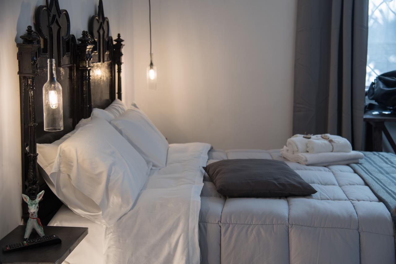 Villino Teresa Bed & Breakfast ซาแลร์โน ภายนอก รูปภาพ